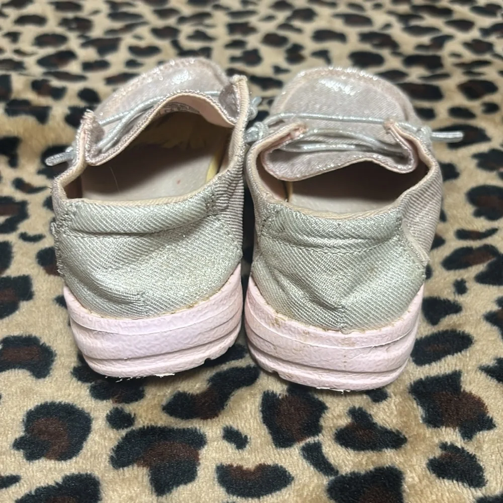 Hey Dude 8 Wendy Toddler Girls Sparkling Pink Slip On Loafers